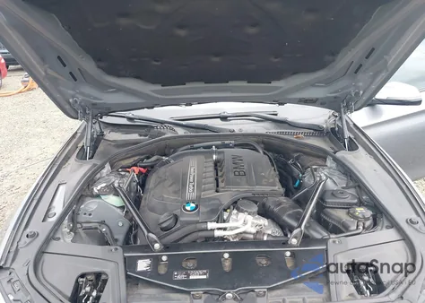 2015 BMW 535I z USA, uszkodzony, nr VIN WBA5B1C55FD918841